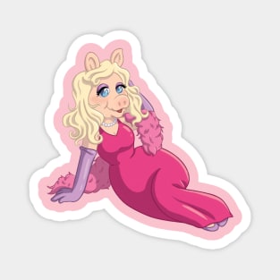 Miss Piggy Magnet