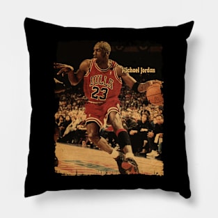 Michael Jordan #4 //(Design On tshirt for to all) Pillow