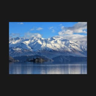 Mountains above Lake Wanaka T-Shirt