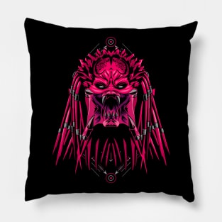 alien hunter king Pillow