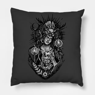 Forest witch - the wise one Pillow