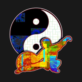 Tai Chi Fan Posture With Ying Yang Symbol T-Shirt