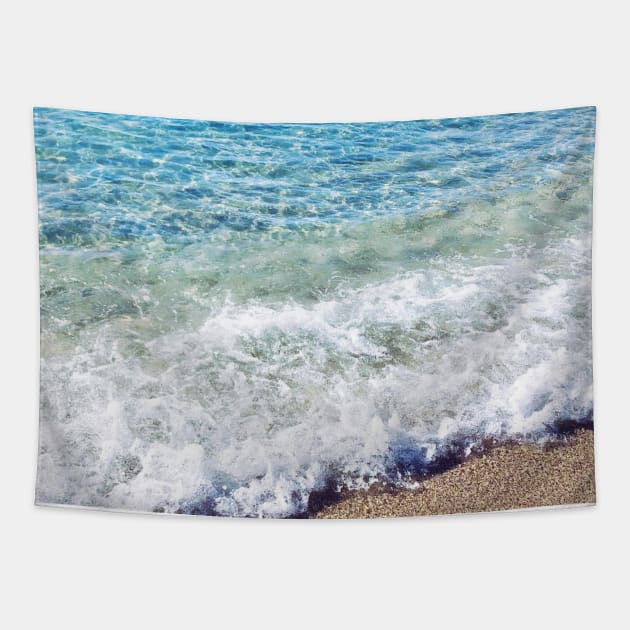 Crashing Waves at the Shore Tapestry by AlexandraStr