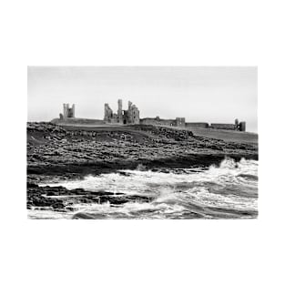 Waves along the rocky coast near Dunstanburgh Castle, Northumberland, UK T-Shirt