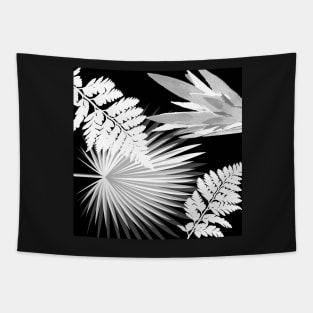 PALMS AND FERNS IN BLACK AND WHITE TROPICAL PATTERN Tapestry