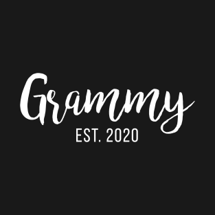 New Grandma Birthday Grammy Est 2020 T-Shirt