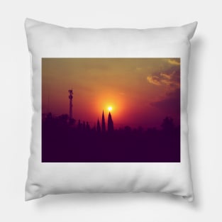 Light at dawn Pillow