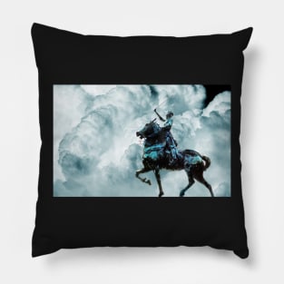 Into the battle Pillow