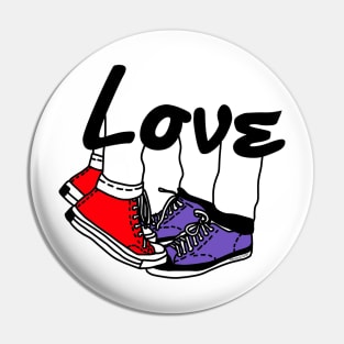 Tippy Toe Kiss Cute Couple Love Pin