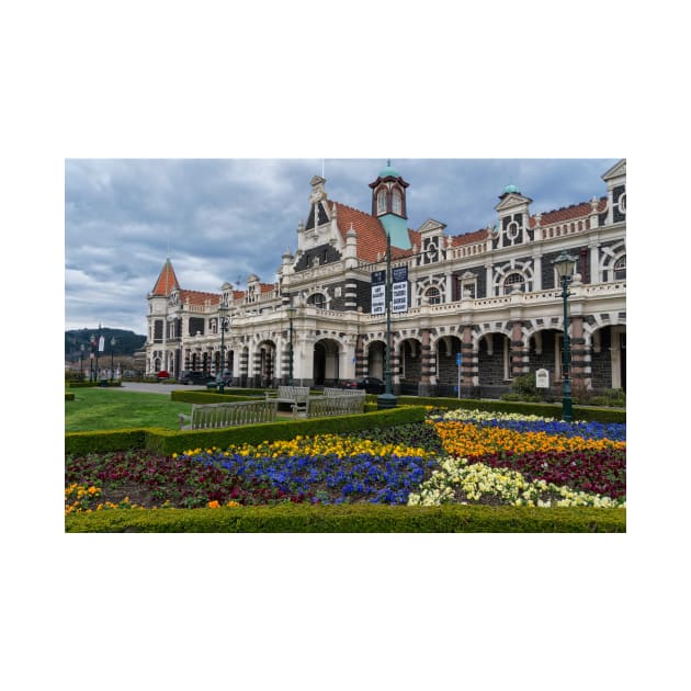 Dunedin Railway Station by charlesk