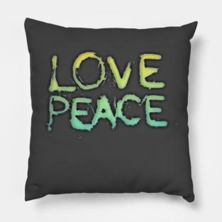 T SHIRT LOVE PEACE Pillow