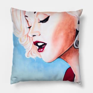 Gwen Pillow