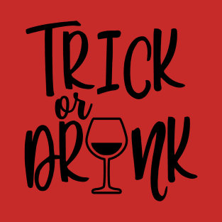 Trick or Drink Halloween Design T-Shirt