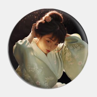 Kimono Girl Pin