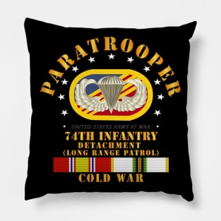 74th Inf Det Oval w Paratrooper w COLD SVC Pillow