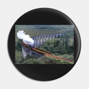 Steam Engine on the Glenfinnan viaduct Pin