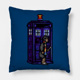 Pixel-Doctor: Fourth Doctor Pillow