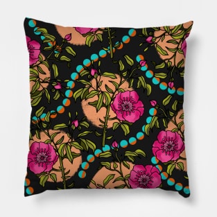 pink grandma's roses Pillow