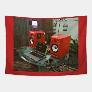 Speakerboxxx Tapestry