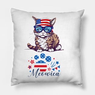 Patriotic Cat, 4th of July Design Pillow