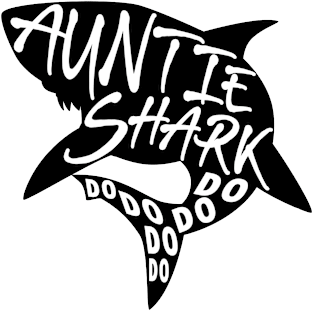 Auntie Shark (Baby Shark) - Minimal Lyrics Shirt Magnet