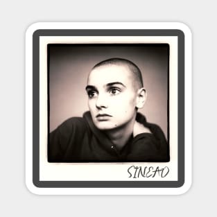 Sinead Vintage Arts Magnet