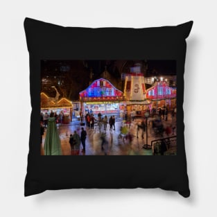 Cardiff Christmas Market Pillow