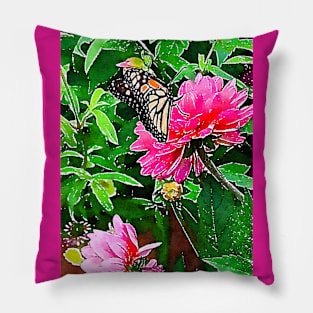 Monarch in the garden Pillow