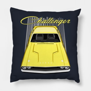 Challenger 70 - Yellow Pillow