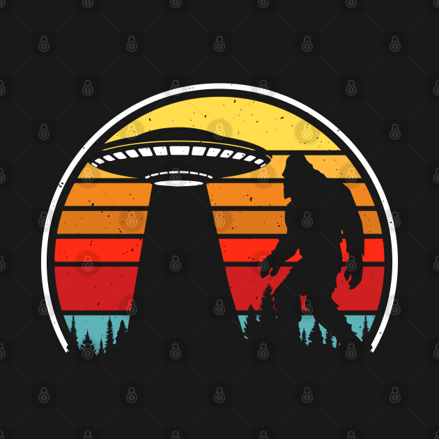 Bigfoot versus aliens by Kingdom Arts and Designs