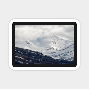 Arctic Mountain Landscape Spitsbergen Island Svalbard Magnet