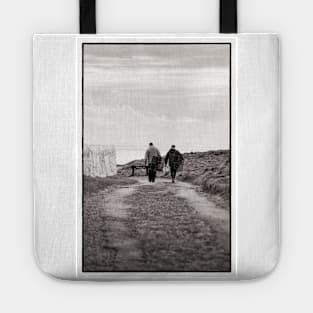 Fishermen heading home past the Mull of Galloway lighthouse - Scotland Tote