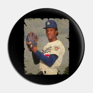 Pedro Martinez - 0 - 1 With a 2.25 ERA, 1992 Pin