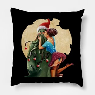 Merry christmas cthulhu Pillow