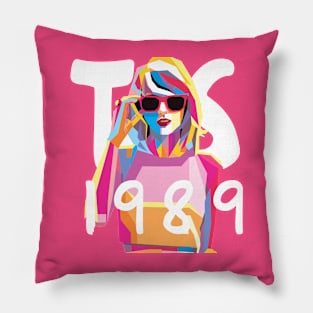 TS Karma is a cat 1989 Pillow