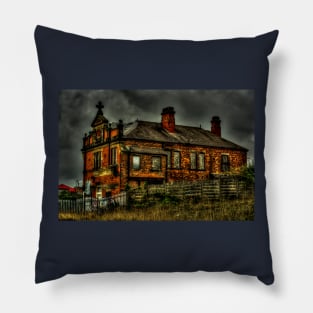 Wolsington House Pillow