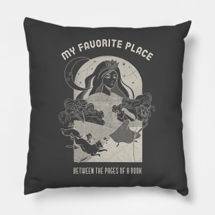 bookish gifts, book lover gift, dark academia, literature fantasy, booktok merch Pillow