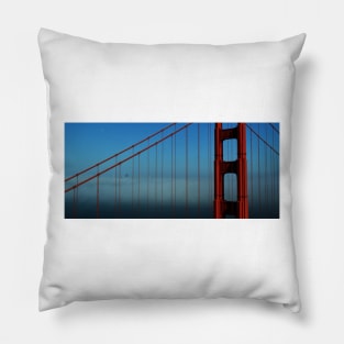 Golden Gate, San Francisco and the Moon Pillow