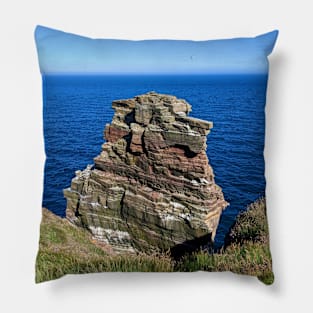 Duncansby Head, Stack, Scotland Pillow