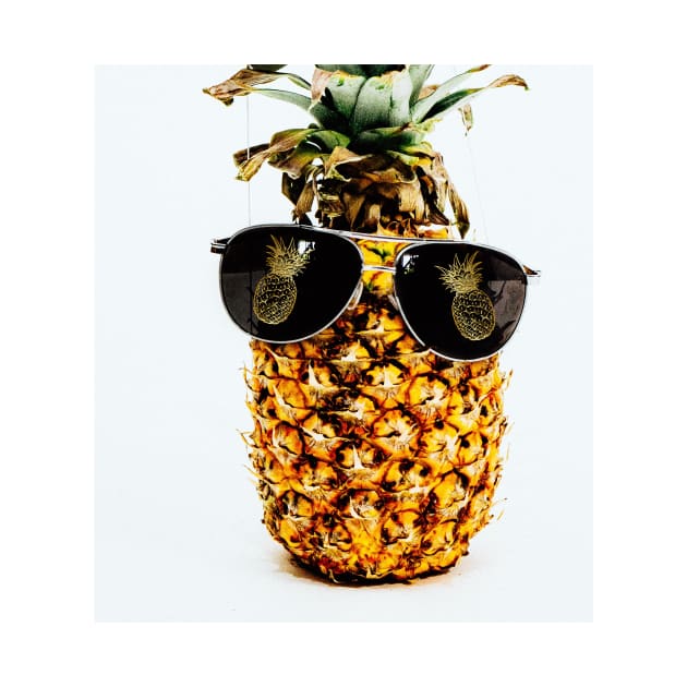 Amazing pineapple with sunglasses by Choulous79