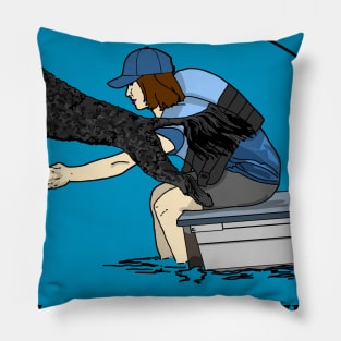 WATER WORKING BLACK RETRIEVER Pillow