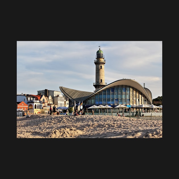 Tea Pot & Lighthouse in Warnemünde - Baltic Sea by holgermader