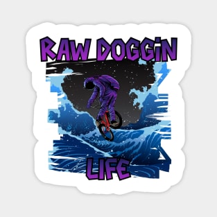 Raw Doggin Life, Moon Man Magnet