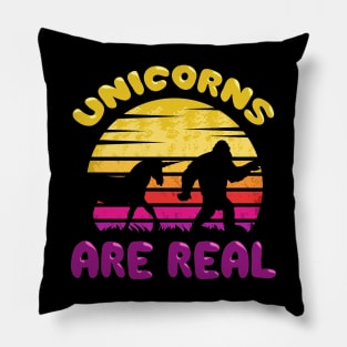 Unicorns are real, Bigfoot ed. Pillow