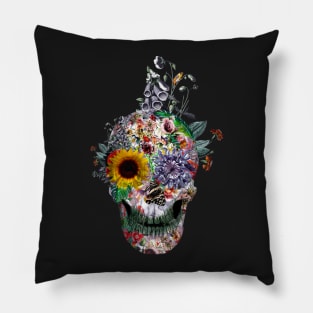 Skull - Punks Not Dead II Pillow