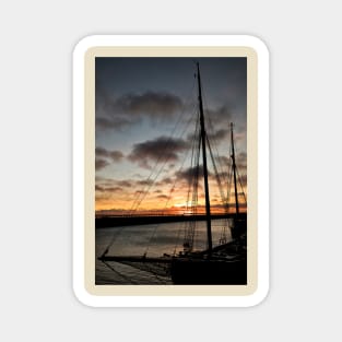 November sunrise Magnet