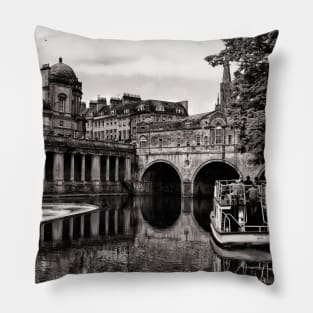 Poultney Bridge Bath England Pillow