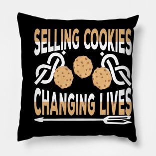 Selling Cookies, Changing Lives troop leader Pillow