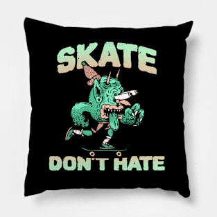 Skate don't hate Pillow