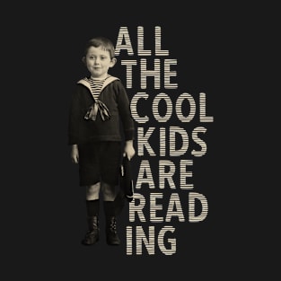 All The Cool Kids Are Reading Retro Style T-Shirt